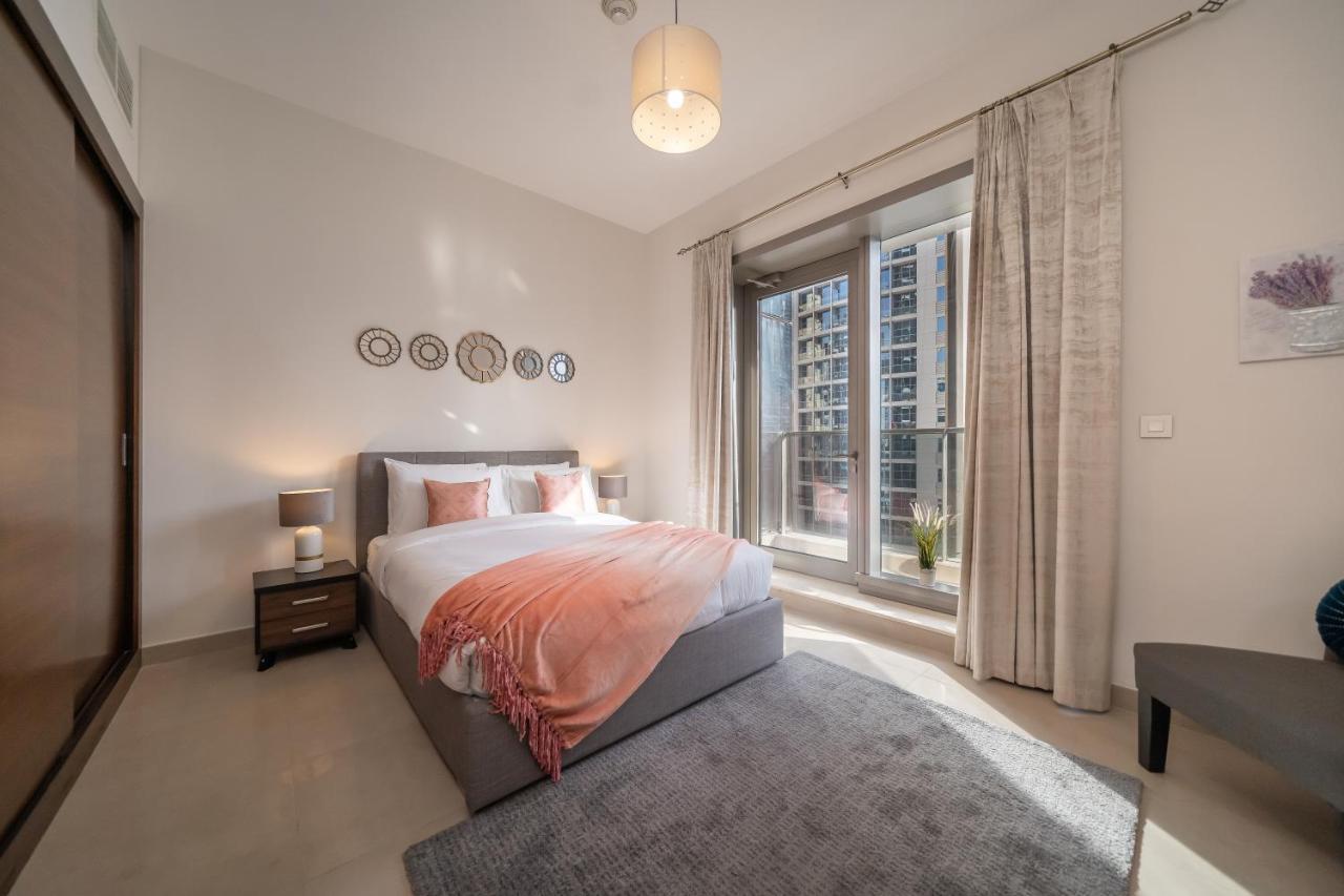 Higuests - Spacious For 5 With Spectacular Marina Views شقة *