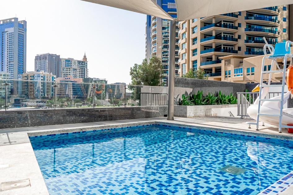 Higuests - Spacious For 5 With Spectacular Marina Views شقة